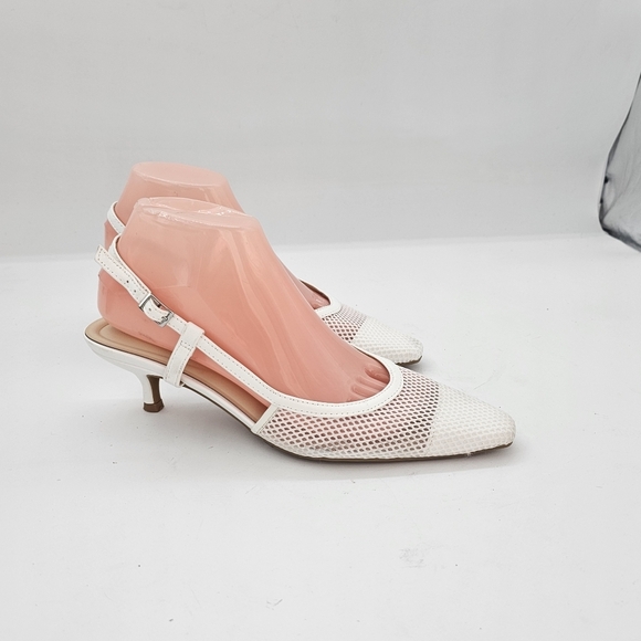 Kenneth Cole Reaction Maggie Mesh Slingback Kitten Heel Pumps White Size 8 - Picture 3 of 15